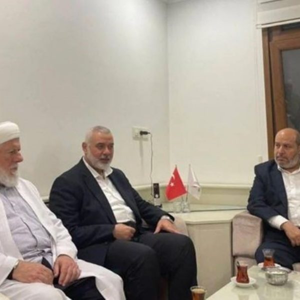 Hamas lideri Haniye, İsmailağa cemaatine taziye ziyaretinde bulundu – Son Dakika Türkiye Haberleri