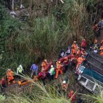 Guatemala'da bir katliam gibi bir kaza! Yolcu otobüsü köprüden uçtu: 51 Dead